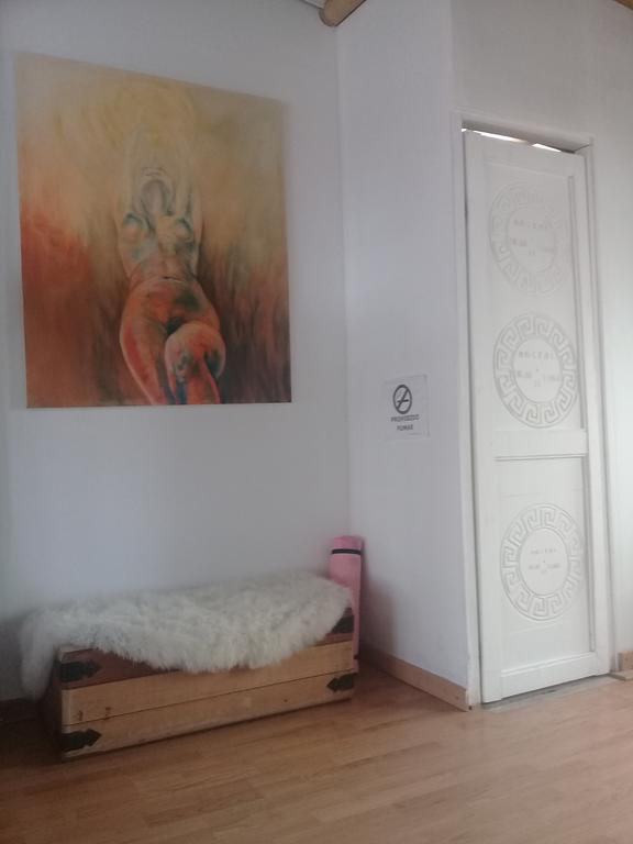 Hostal Colina De Lluvia Филандиа Екстериор снимка